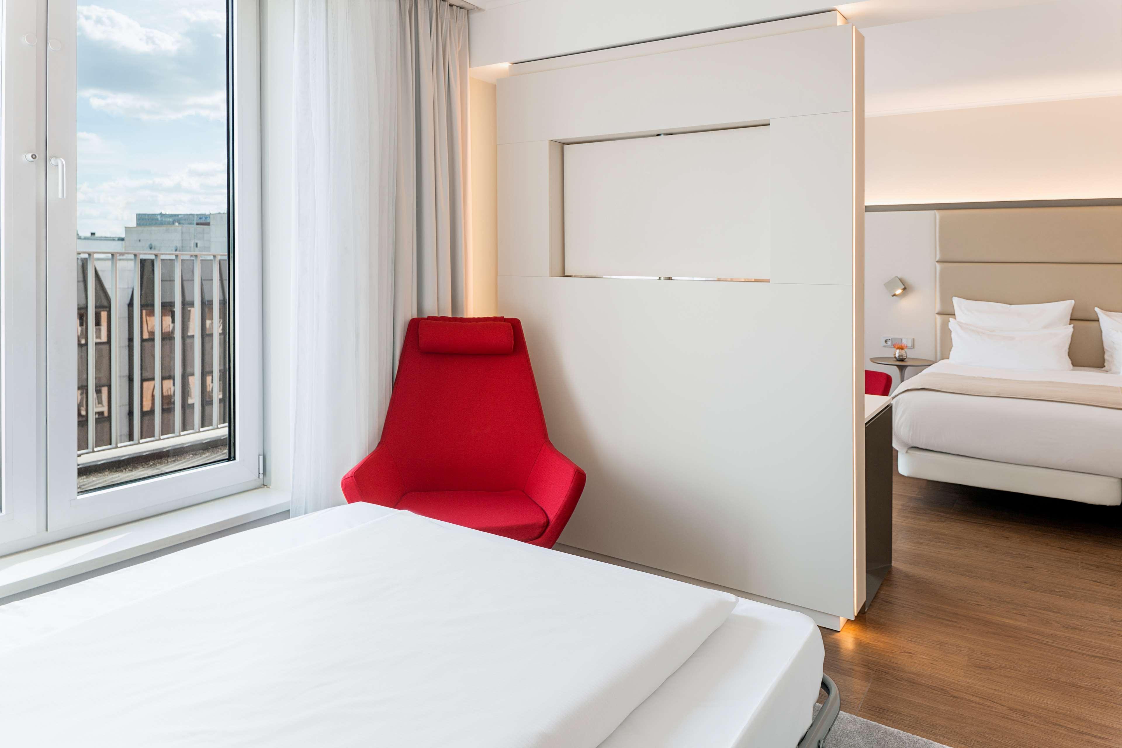 Hotel Nh Collection Mitte Am Checkpoint Charlie 4*
