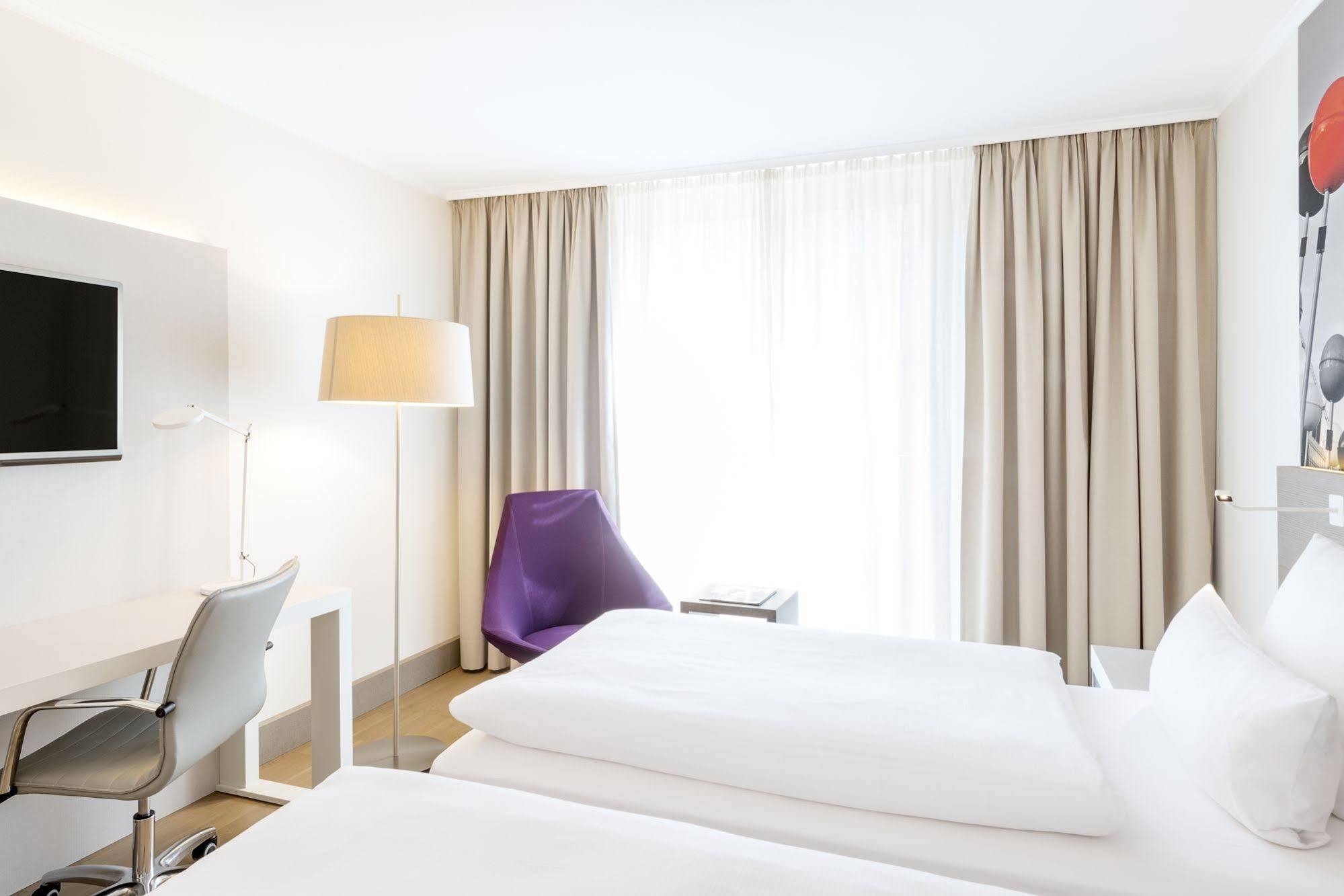 Hotel Nh Collection Mitte Am Checkpoint Charlie 4*